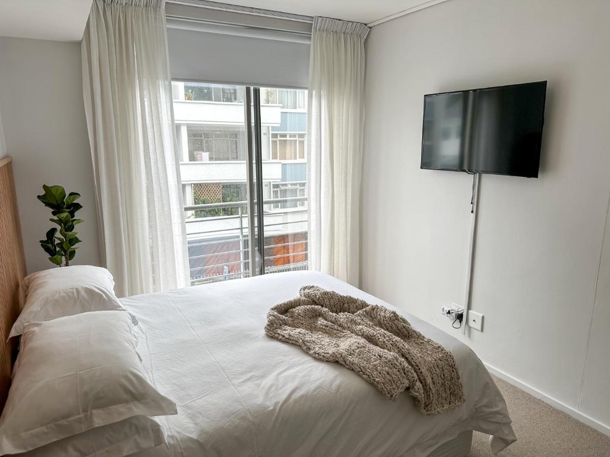 Luxury 1Br Green Point - Walk To Sea Point Promenade! Rooftop Pool, Secure Parking Fokváros Kültér fotó